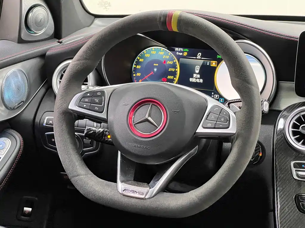 Mercedes-Benz GLC Coupe AMG — фото 18