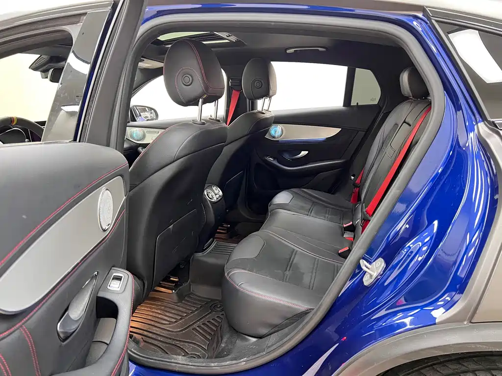 Mercedes-Benz GLC Coupe AMG — фото 10