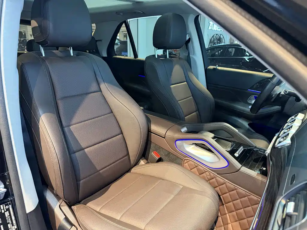 Mercedes-Benz GLE (Import) — фото 13