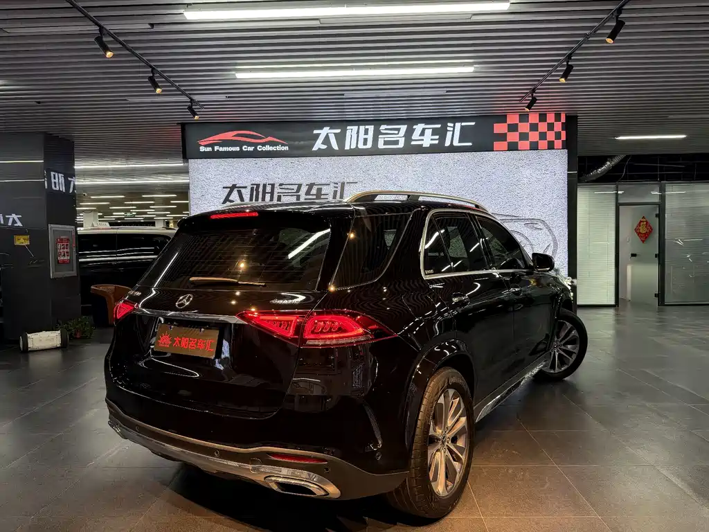 Mercedes-Benz GLE (Import) — фото 14