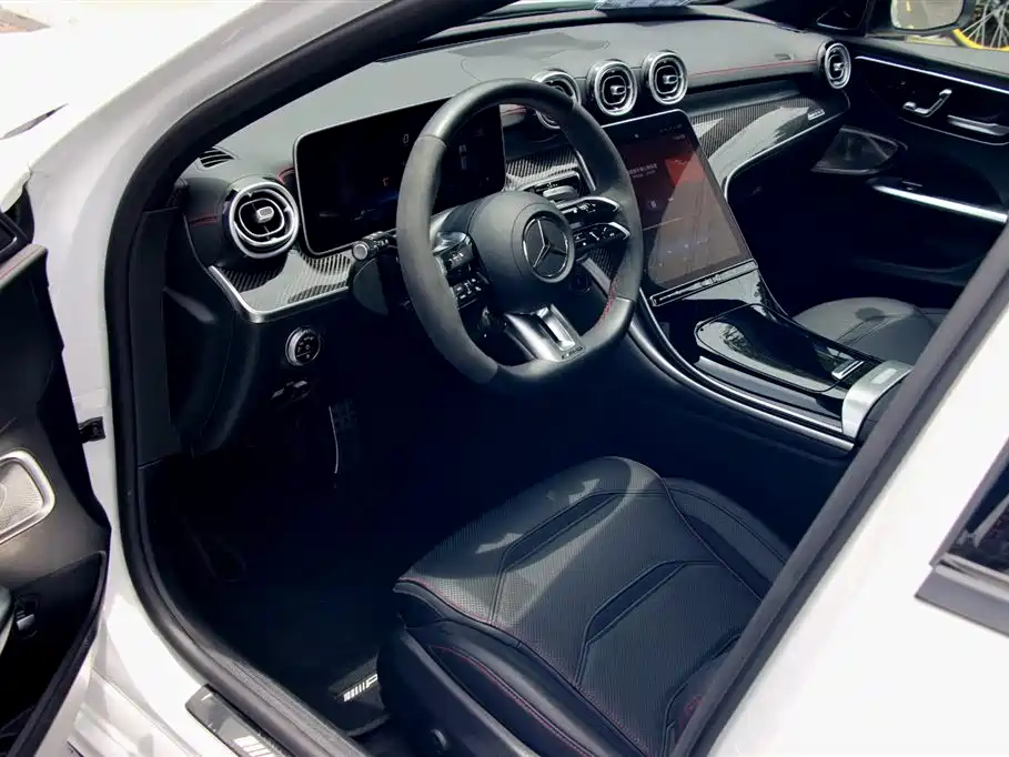 Mercedes-Benz C-Class AMG — фото 15