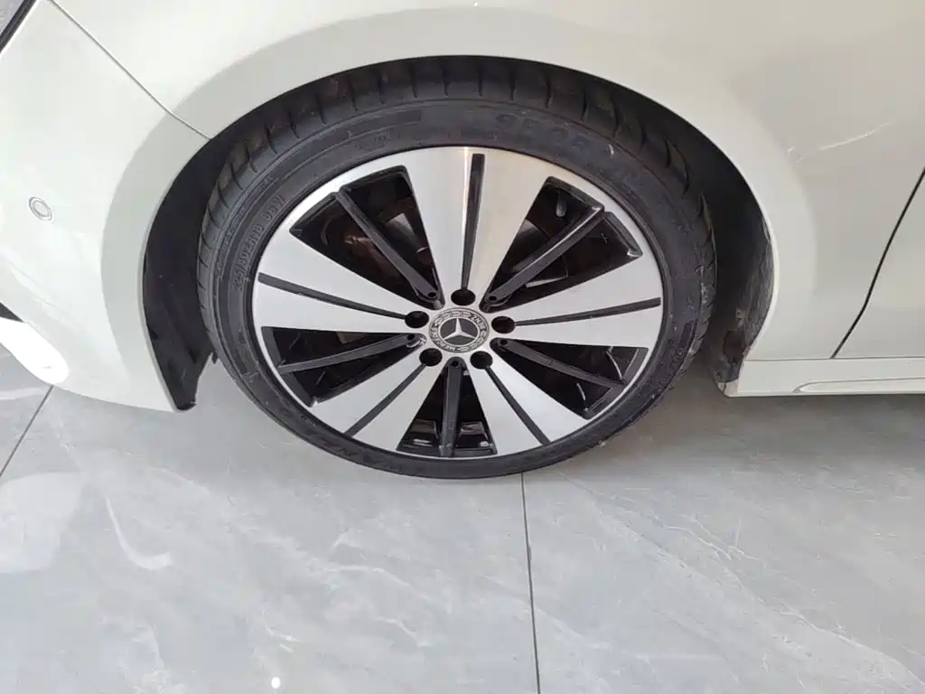 Mercedes-Benz CLA (Import) — фото 23