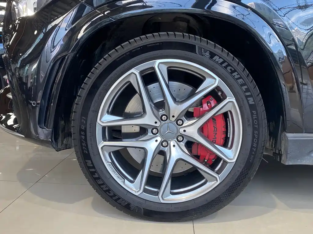 Mercedes-Benz GLE AMG — фото 3