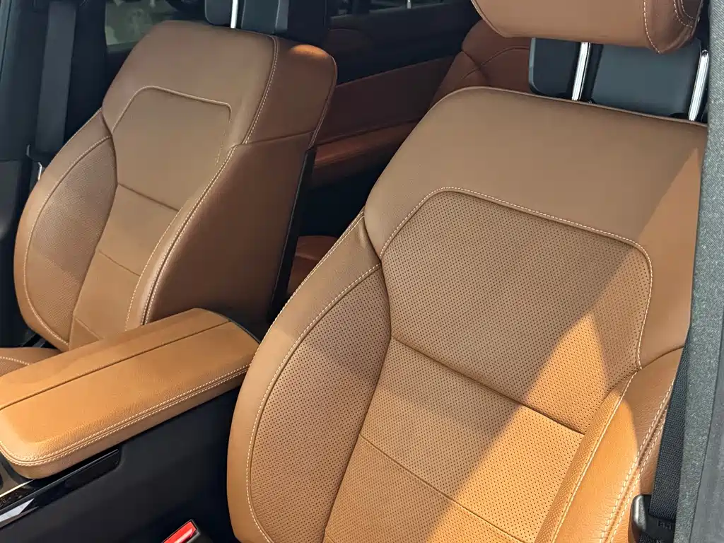Mercedes-Benz GLS — фото 13