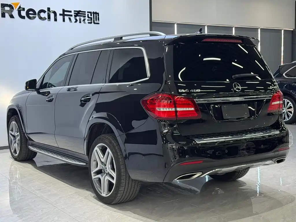 Mercedes-Benz GLS — фото 6