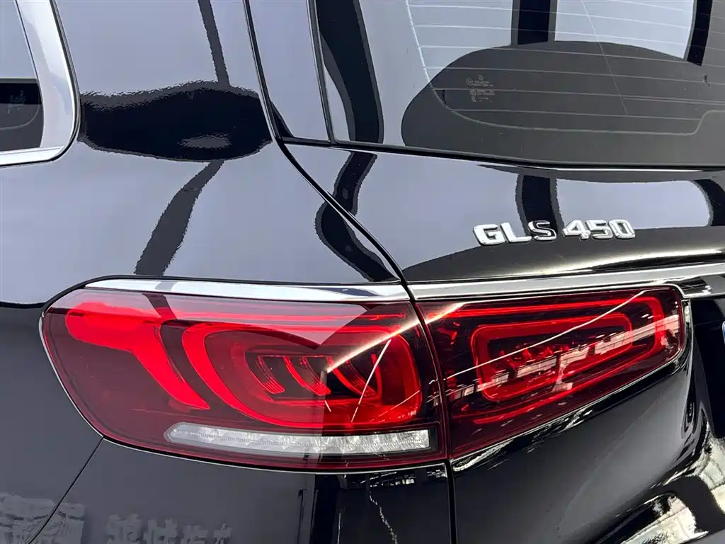 Mercedes-Benz GLS — фото 11
