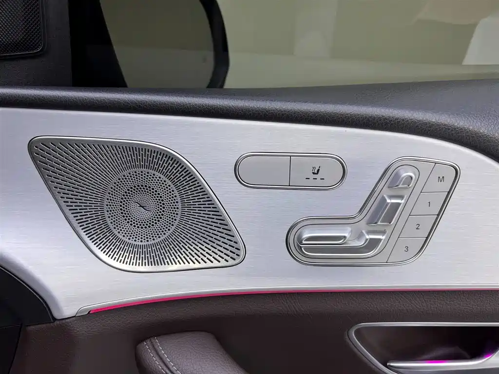 Mercedes-Benz GLS — фото 20