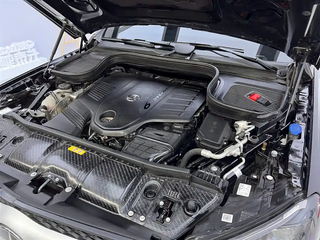 Mercedes-Benz GLS — фото 29