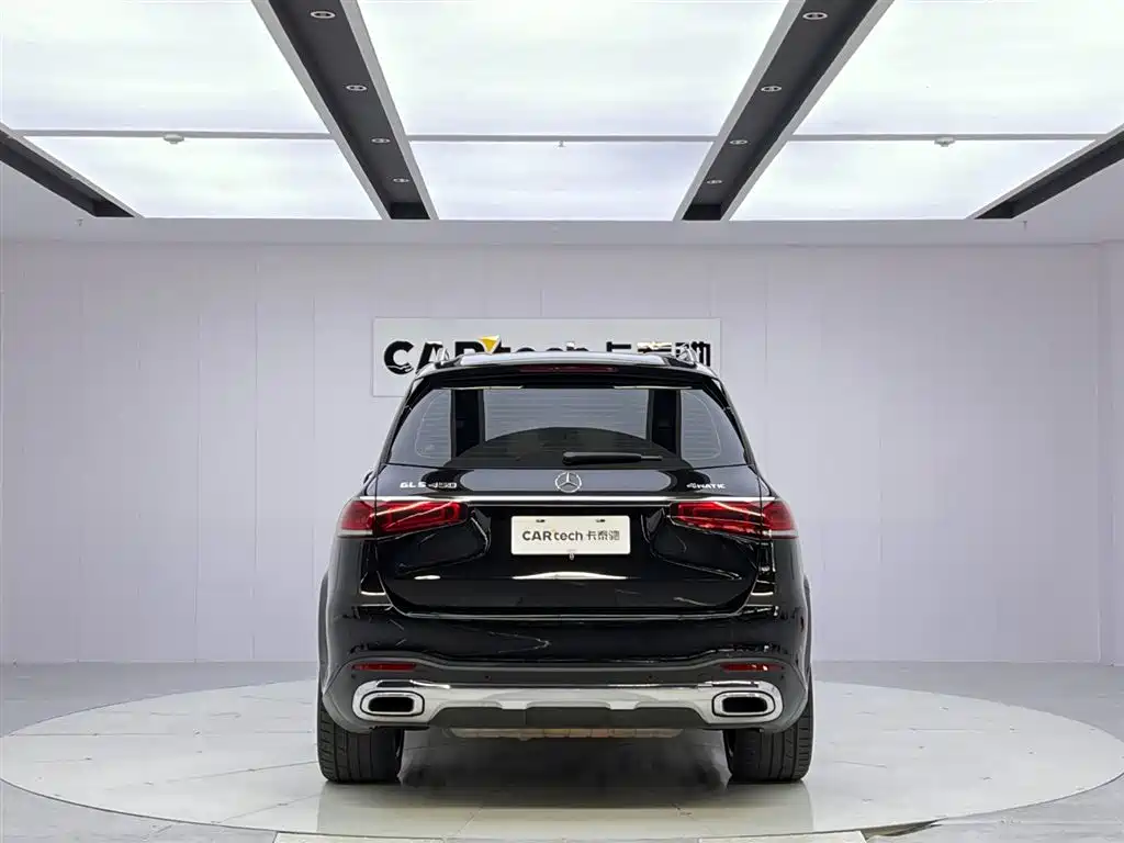 Mercedes-Benz GLS — фото 4