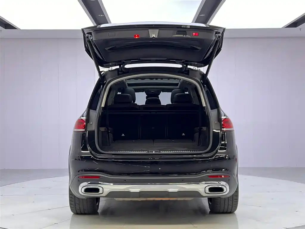 Mercedes-Benz GLS — фото 9