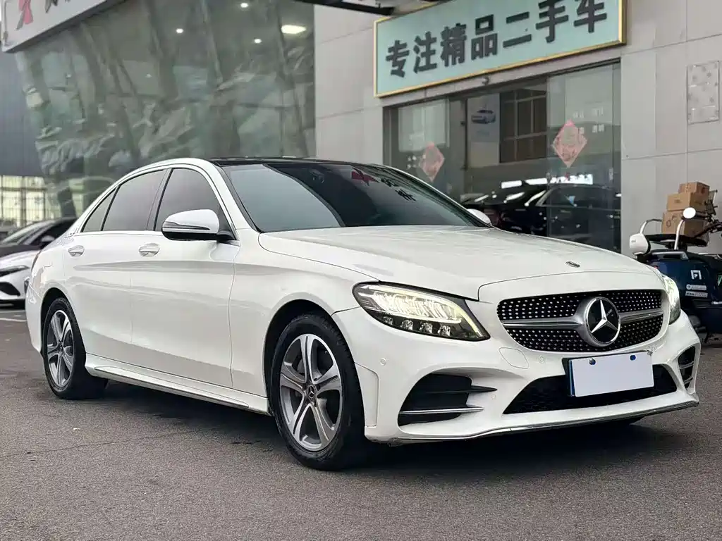 Mercedes-Benz C-Class — фото 3