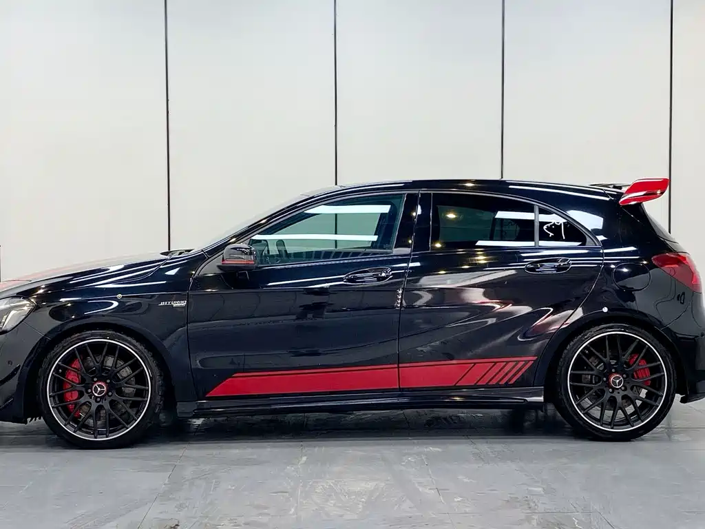 Mercedes-Benz A-Class AMG (Import) — фото 4