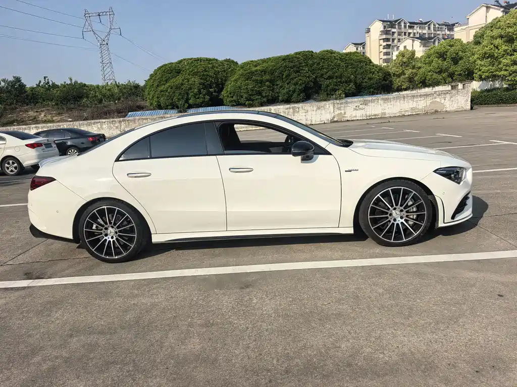 Mercedes-Benz CLA AMG — фото 4