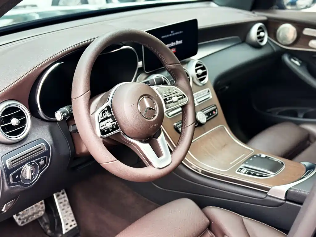 Mercedes-Benz GLC — фото 15