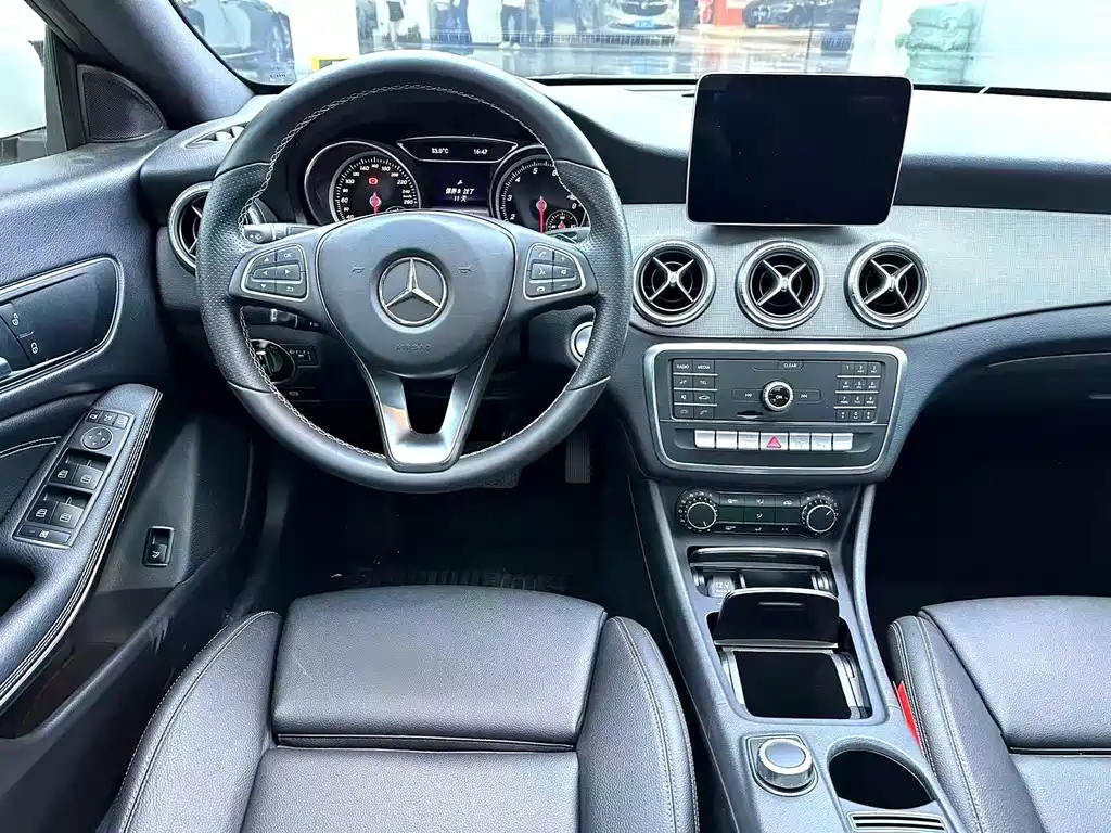 Mercedes-Benz CLA (Import) — фото 8