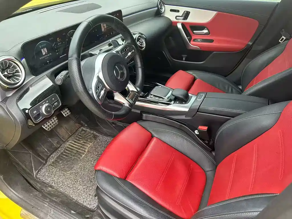 Mercedes-Benz CLA AMG — фото 5