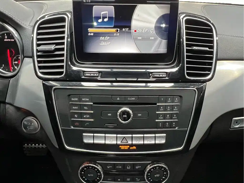 Mercedes-Benz GLE AMG — фото 15