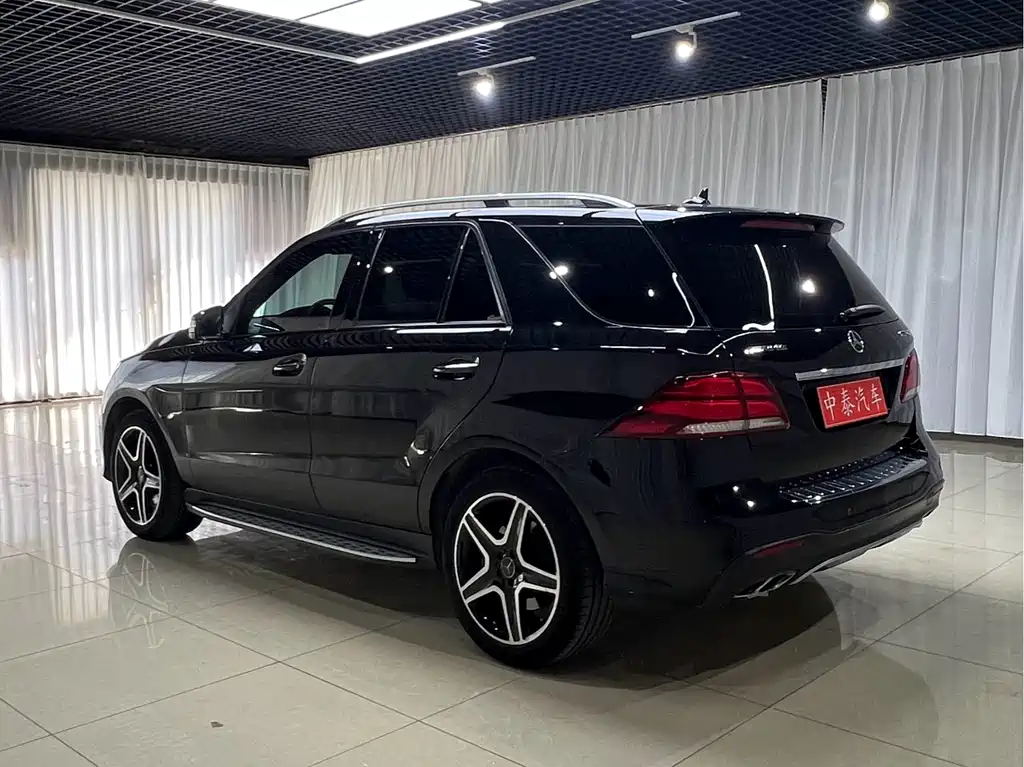 Mercedes-Benz GLE AMG — фото 4