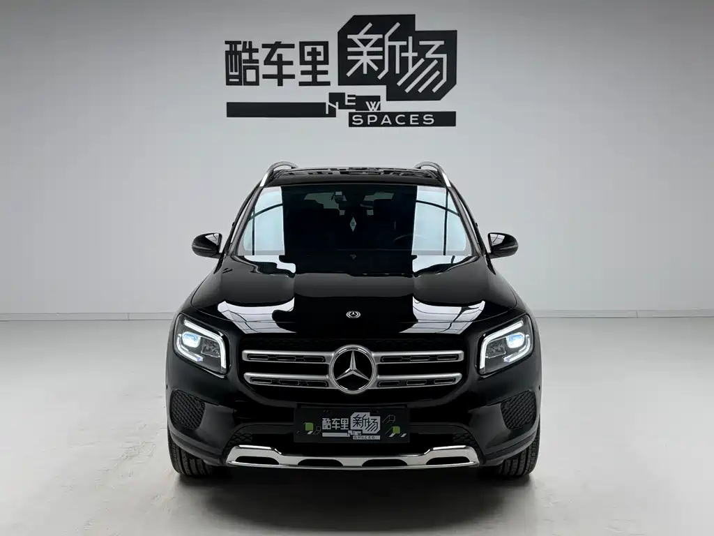 Mercedes-Benz GLB — фото 2