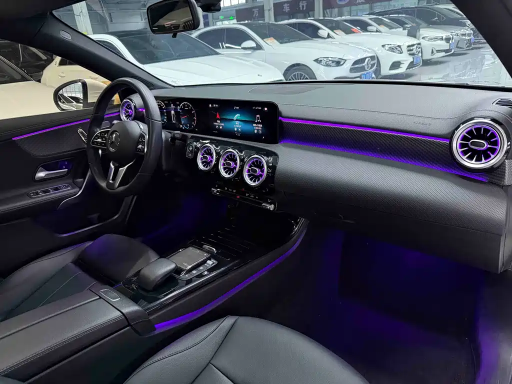 Mercedes-Benz A-Class — фото 18