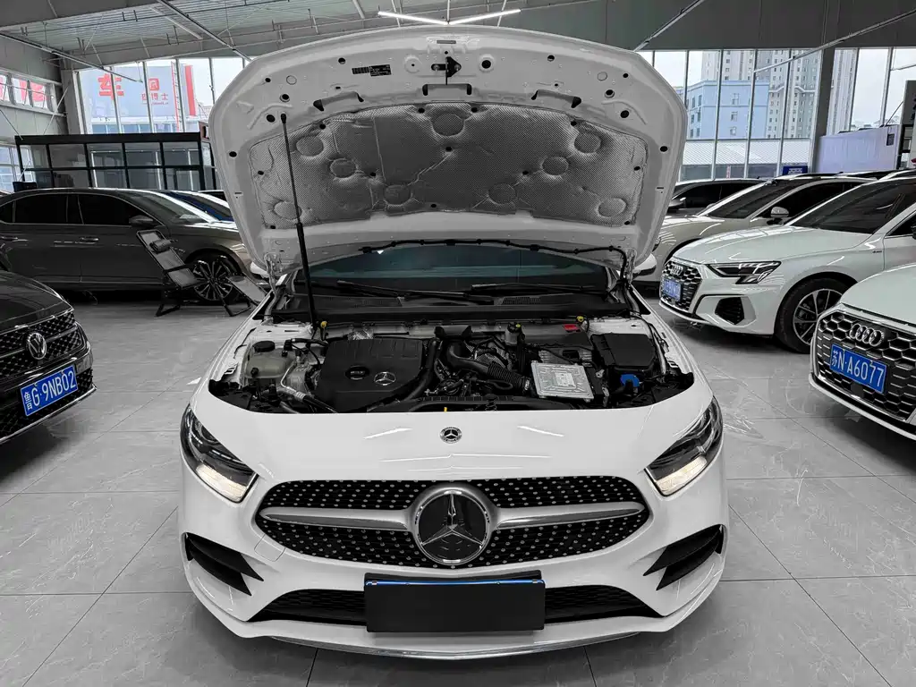 Mercedes-Benz A-Class — фото 20