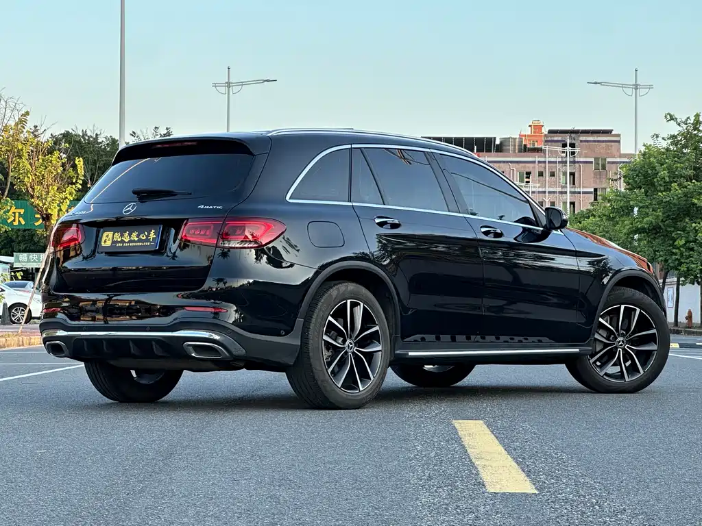 Mercedes-Benz GLC — фото 6