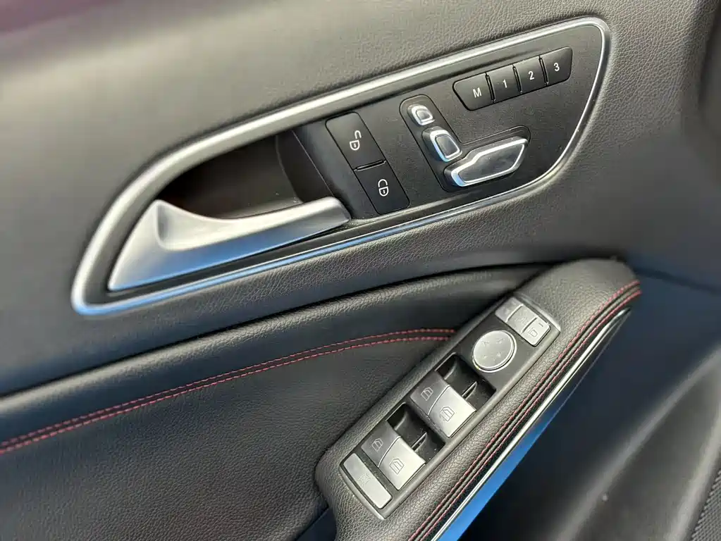 Mercedes-Benz A-Class AMG (Import) — фото 10