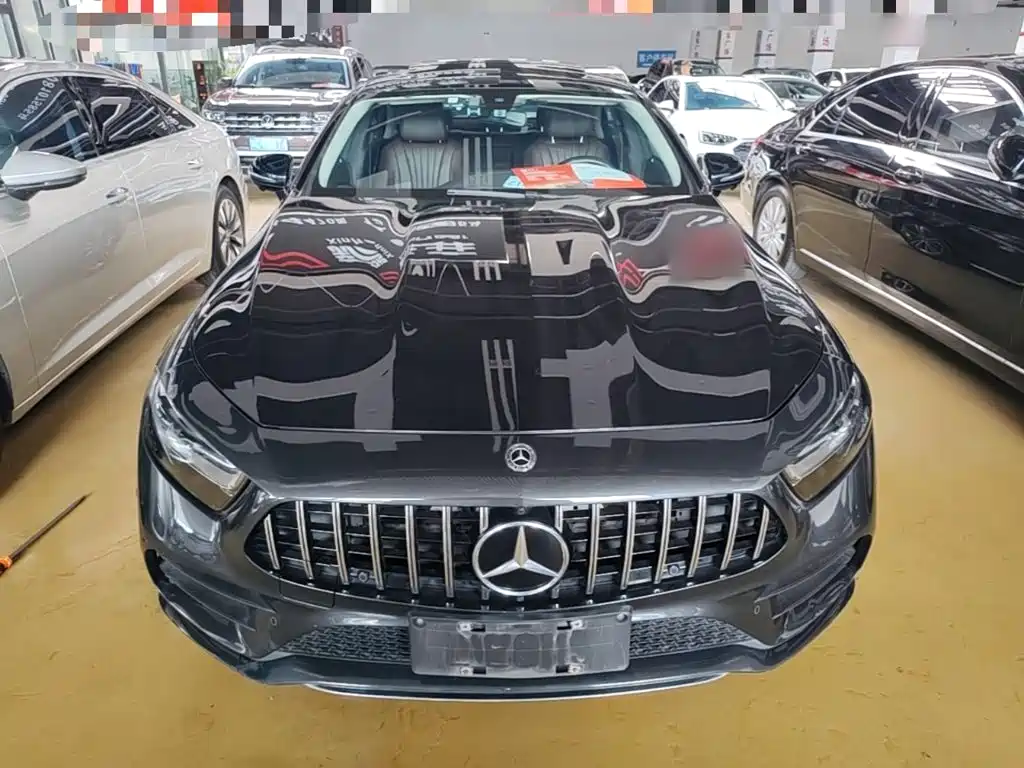 Mercedes-Benz CLS — фото 3