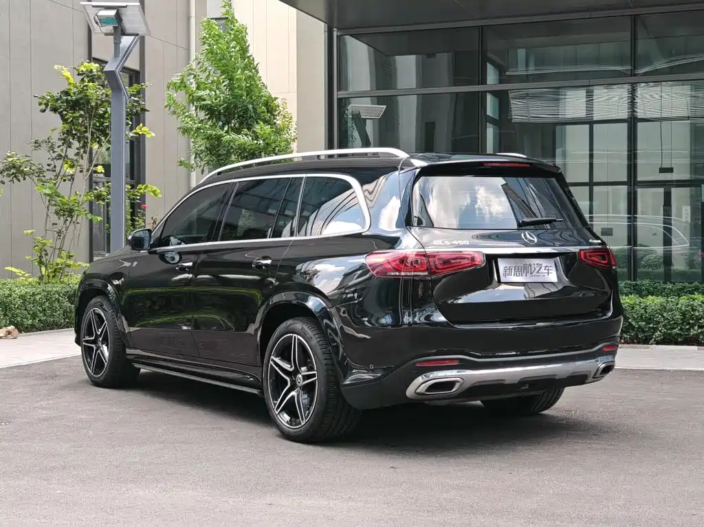Mercedes-Benz GLS — фото 10