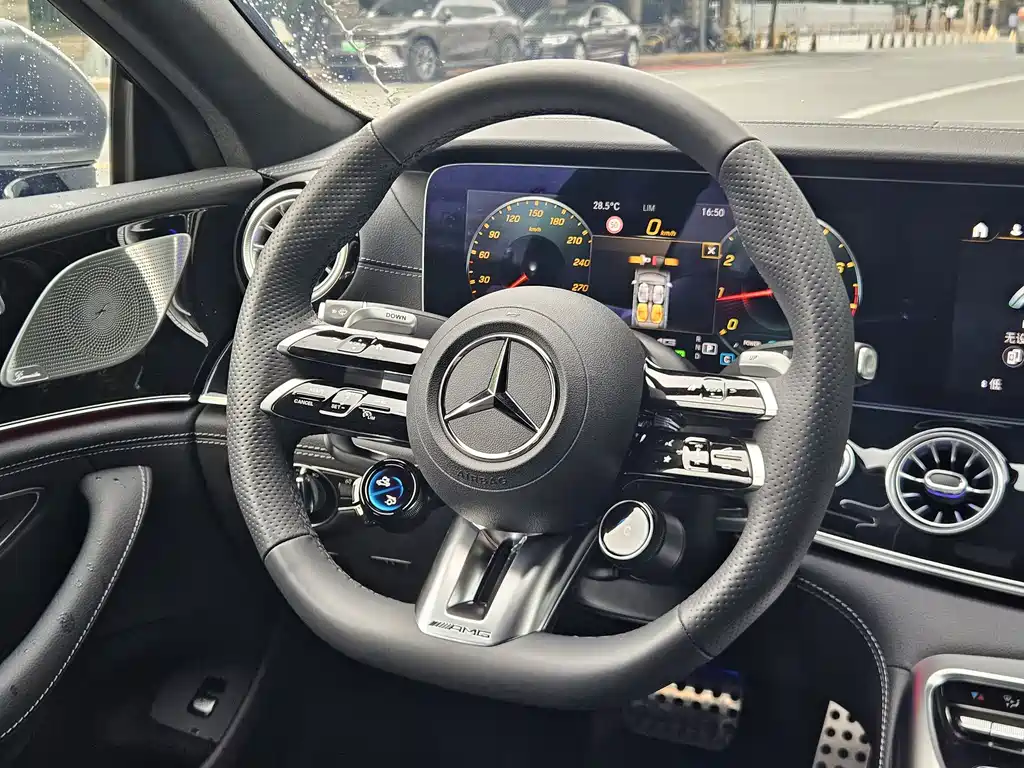 Mercedes-Benz AMG GT — фото 11