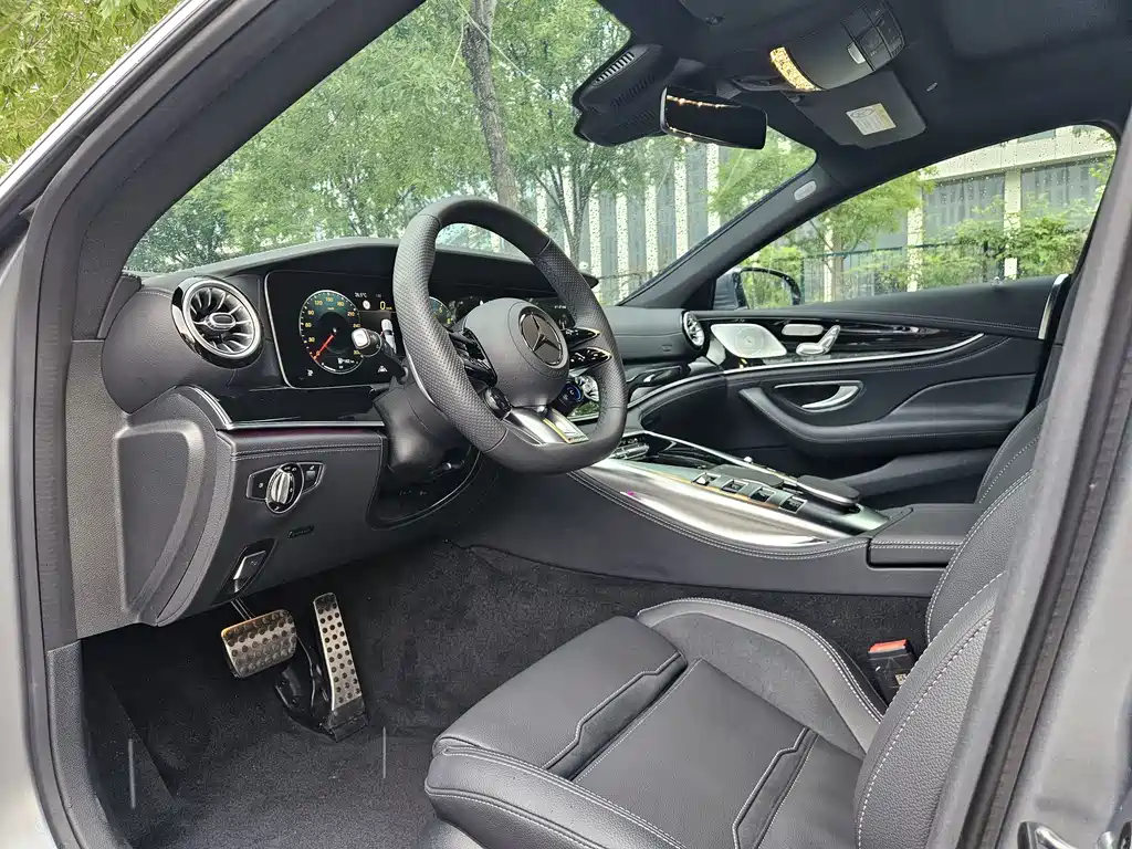 Mercedes-Benz AMG GT — фото 6