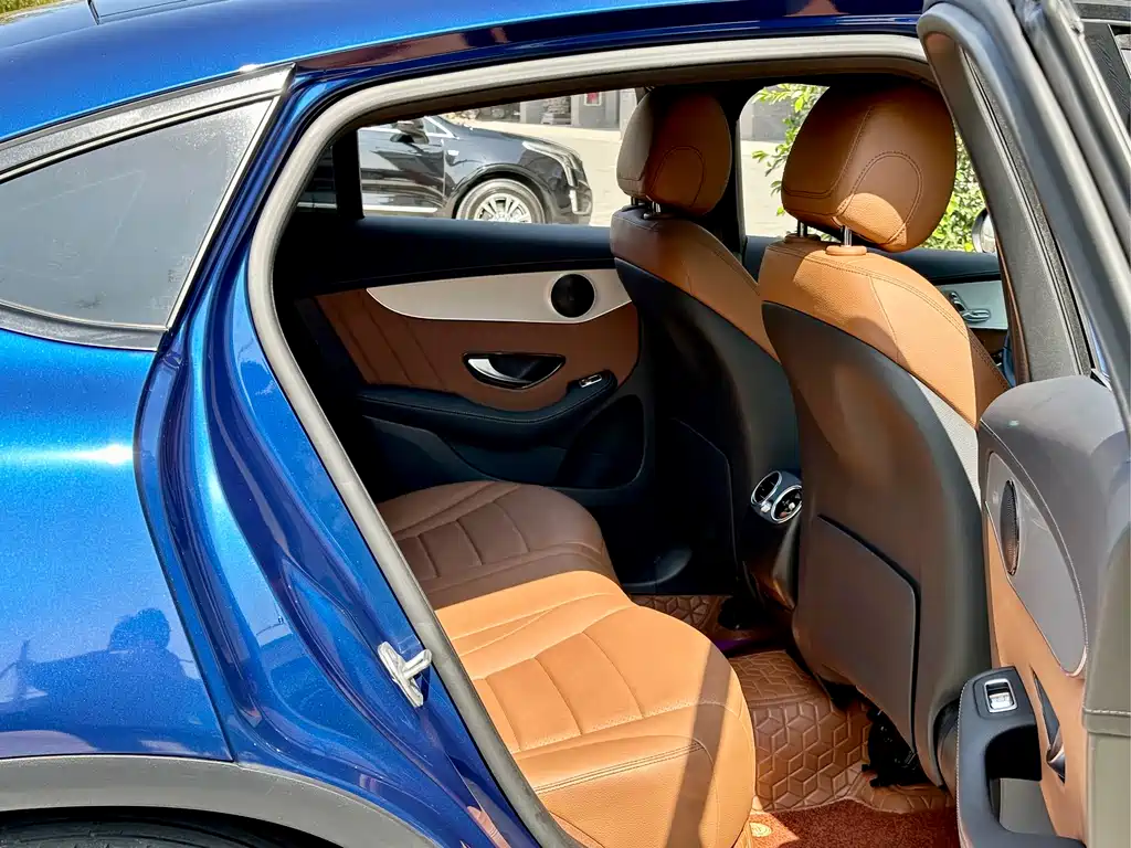 Mercedes-Benz GLC Coupe — фото 10