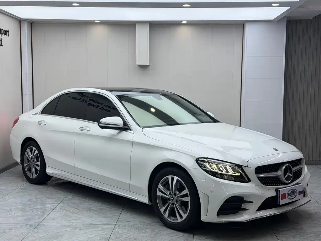 Mercedes-Benz C-Class — фото 3