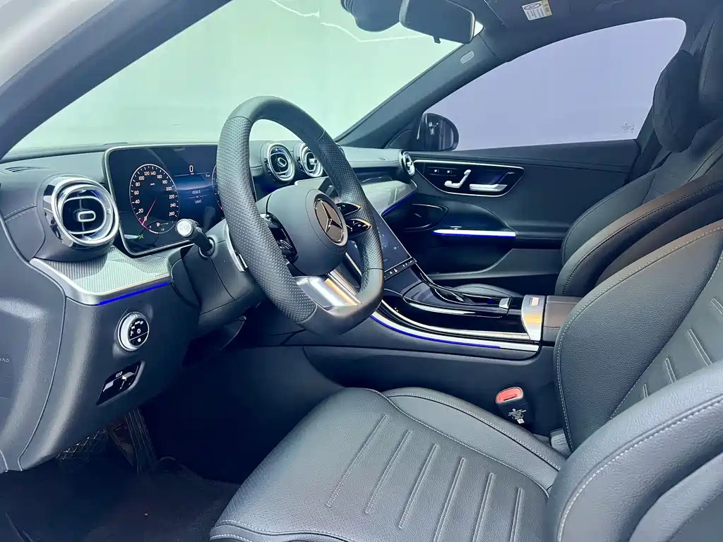 Mercedes-Benz C-Class — фото 15