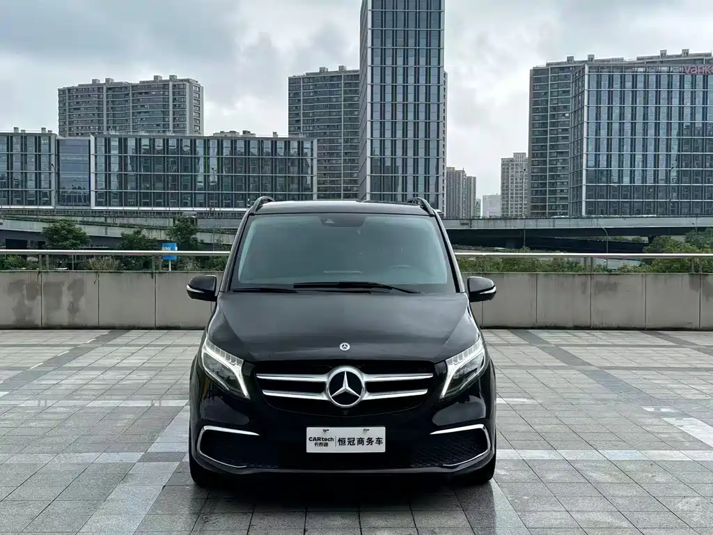 Mercedes-Benz V-Class — фото 2
