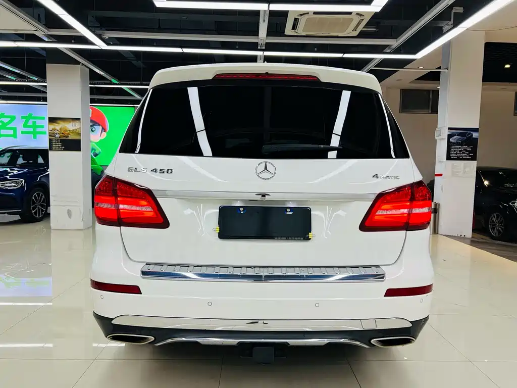 Mercedes-Benz GLS — фото 21