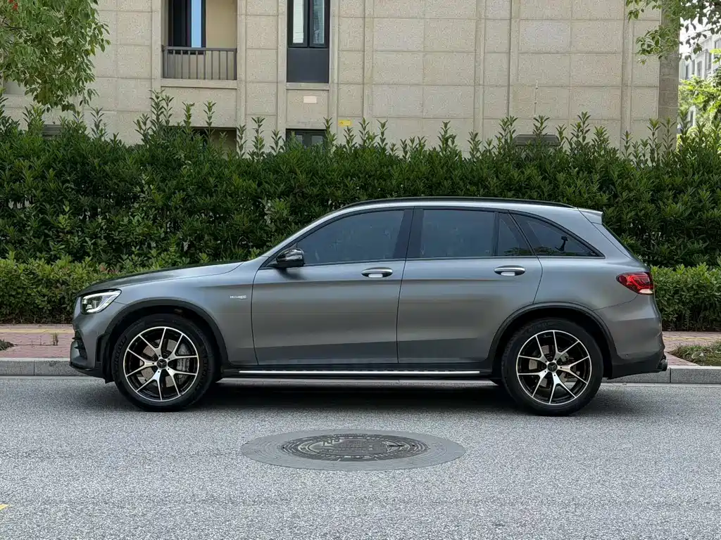 Mercedes-Benz GLC AMG — фото 10