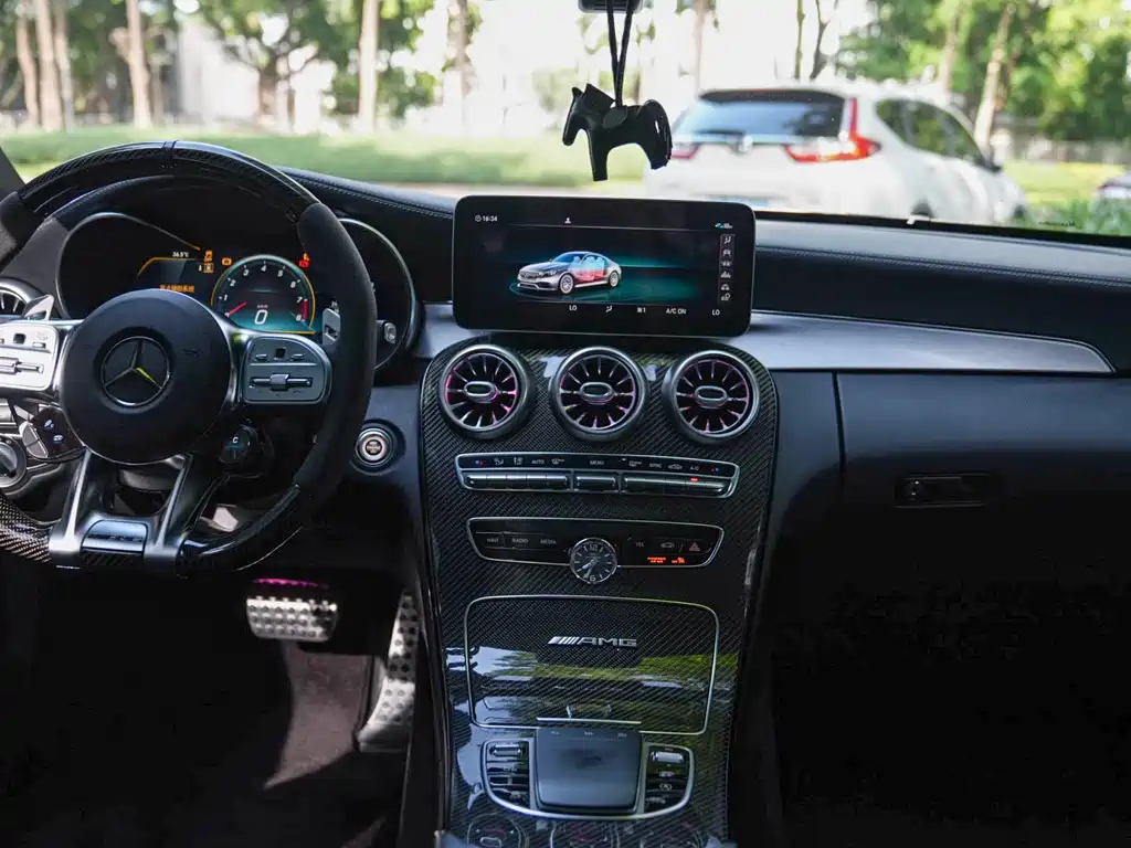Mercedes-Benz C-Class AMG — фото 6