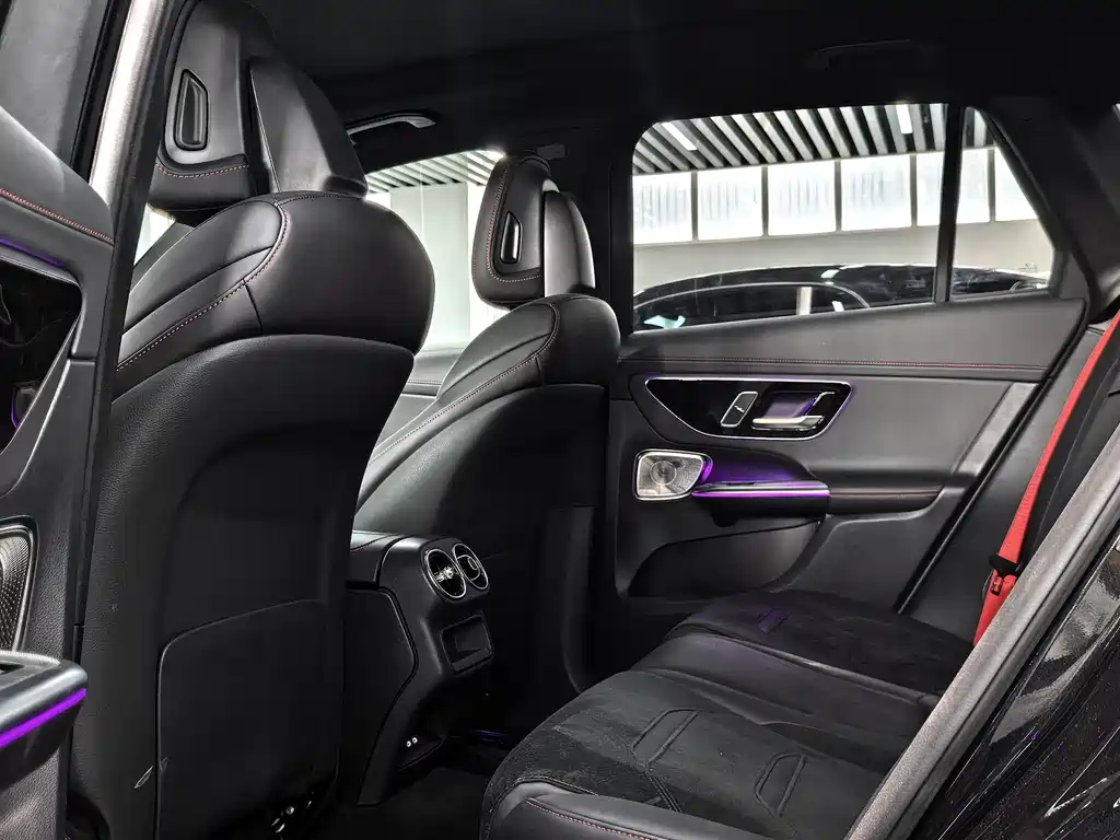 Mercedes-Benz GLC AMG — фото 10