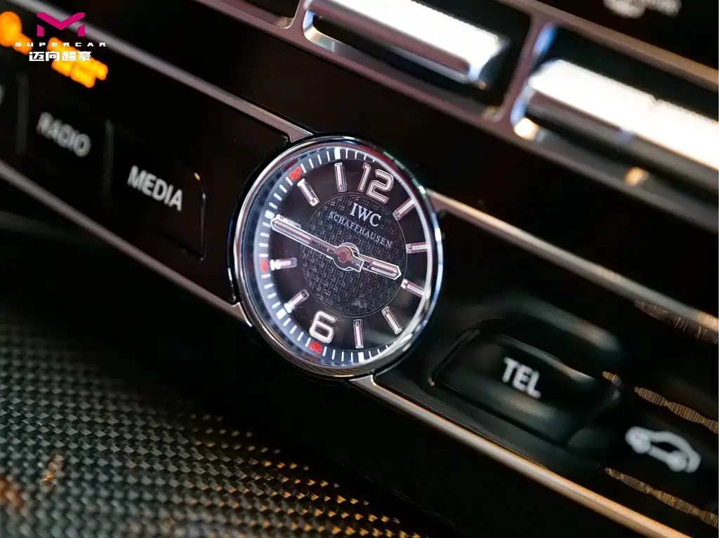 Mercedes-Benz G-Class AMG — фото 15
