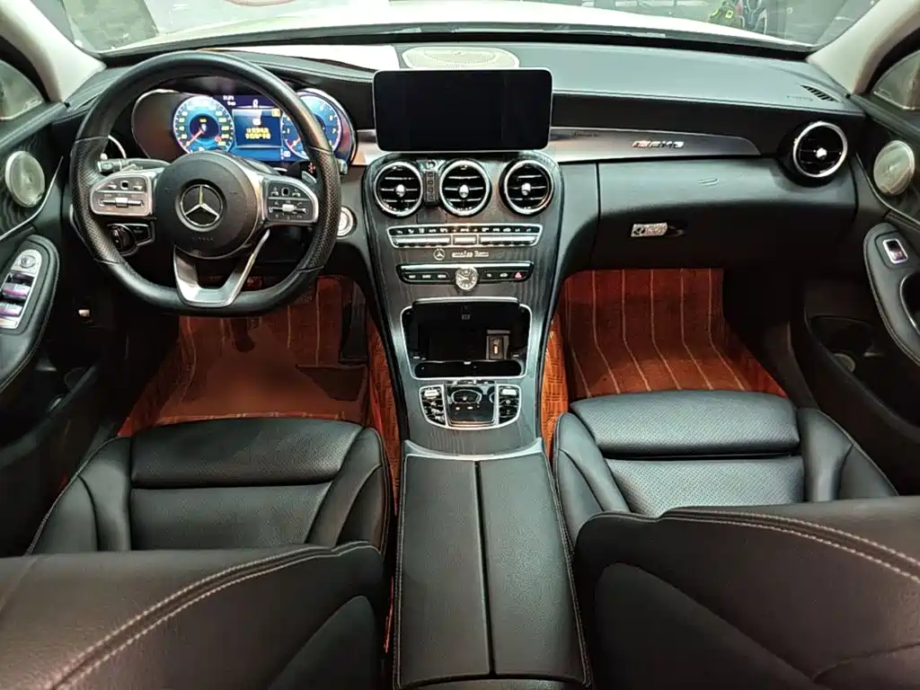 Mercedes-Benz C-Class — фото 10
