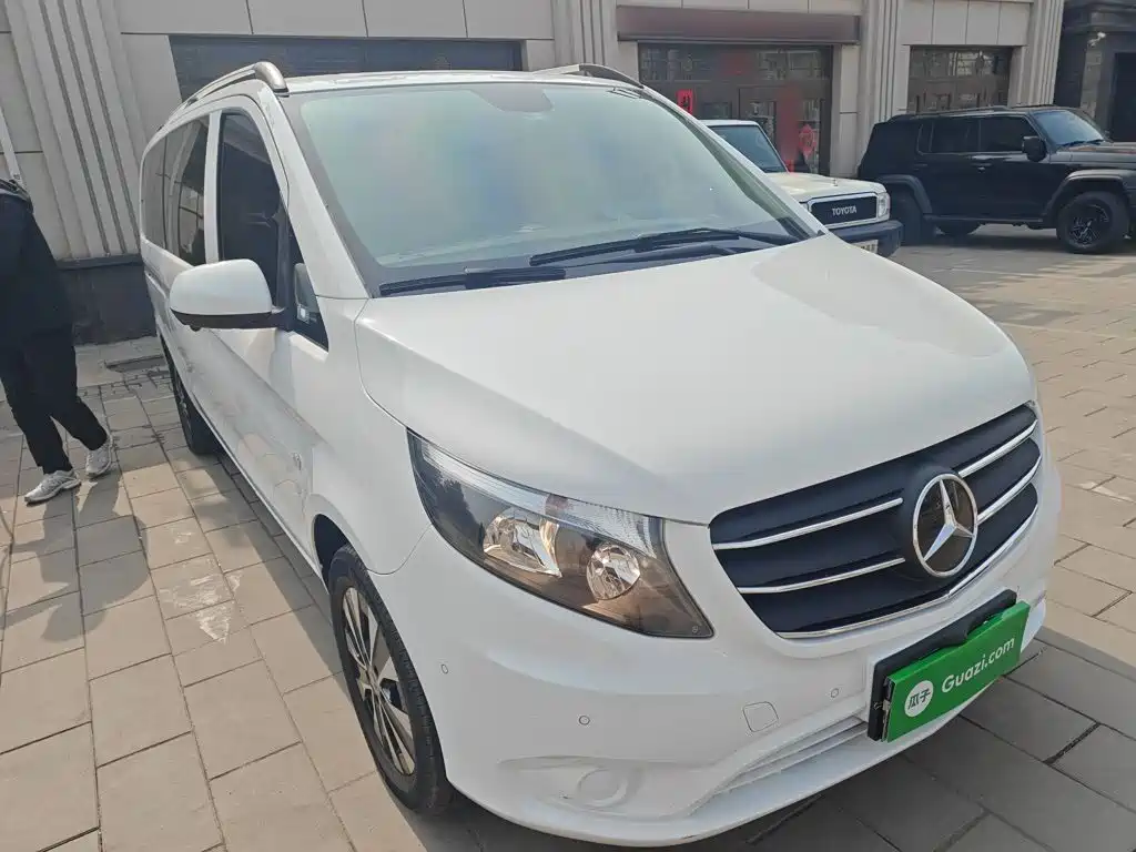 Mercedes-Benz Vito — фото 22