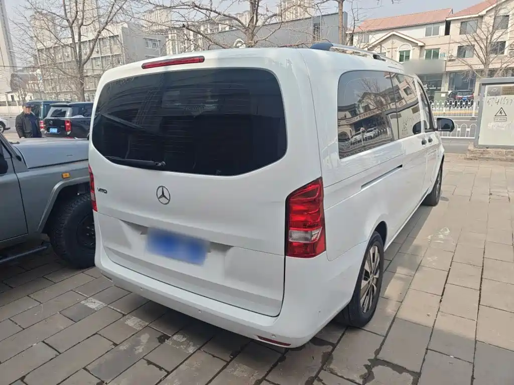 Mercedes-Benz Vito — фото 5