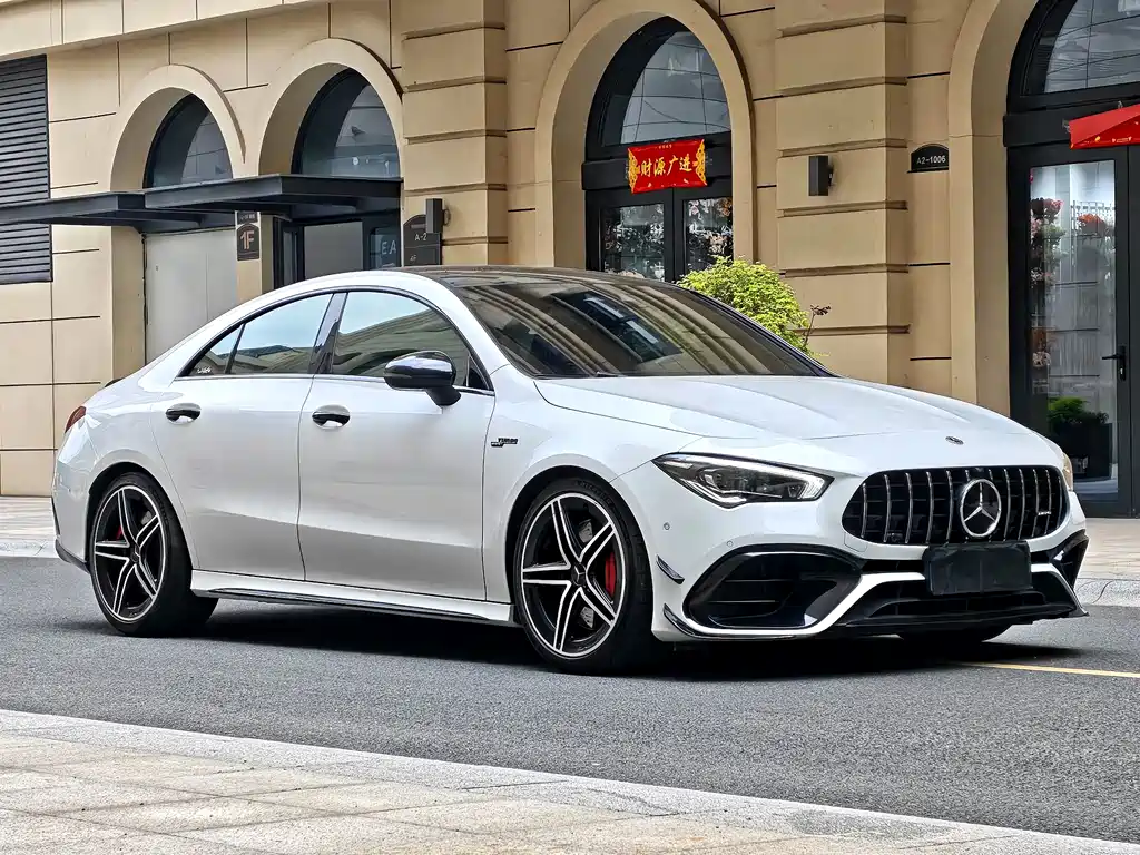 Mercedes-Benz CLA AMG — фото 3