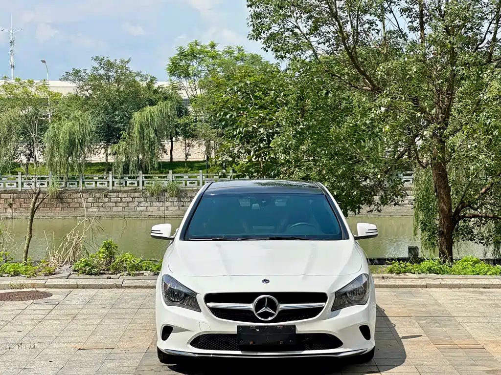 Mercedes-Benz CLA (Import) — фото 2