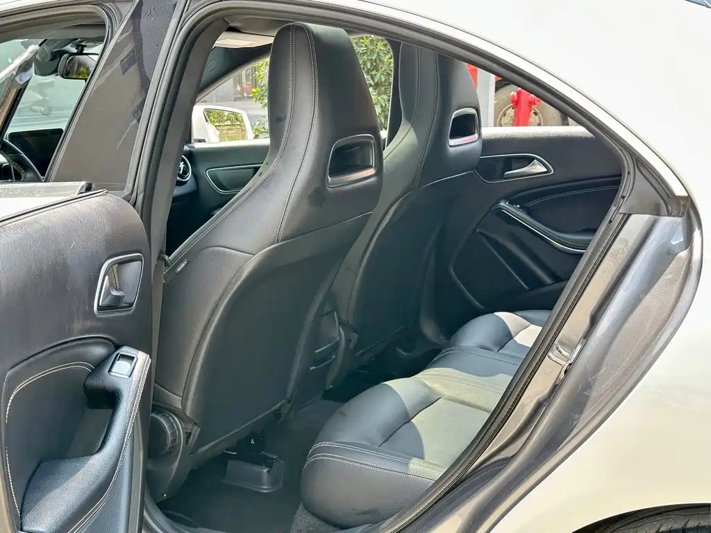 Mercedes-Benz CLA (Import) — фото 6