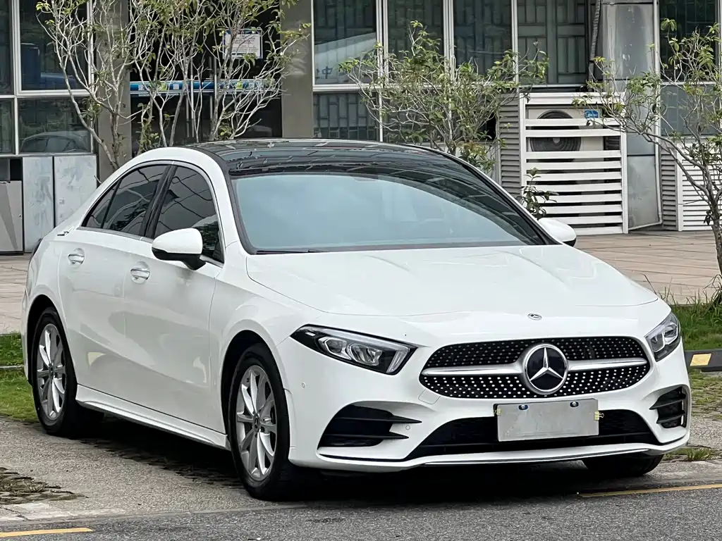 Mercedes-Benz A-Class — фото 3