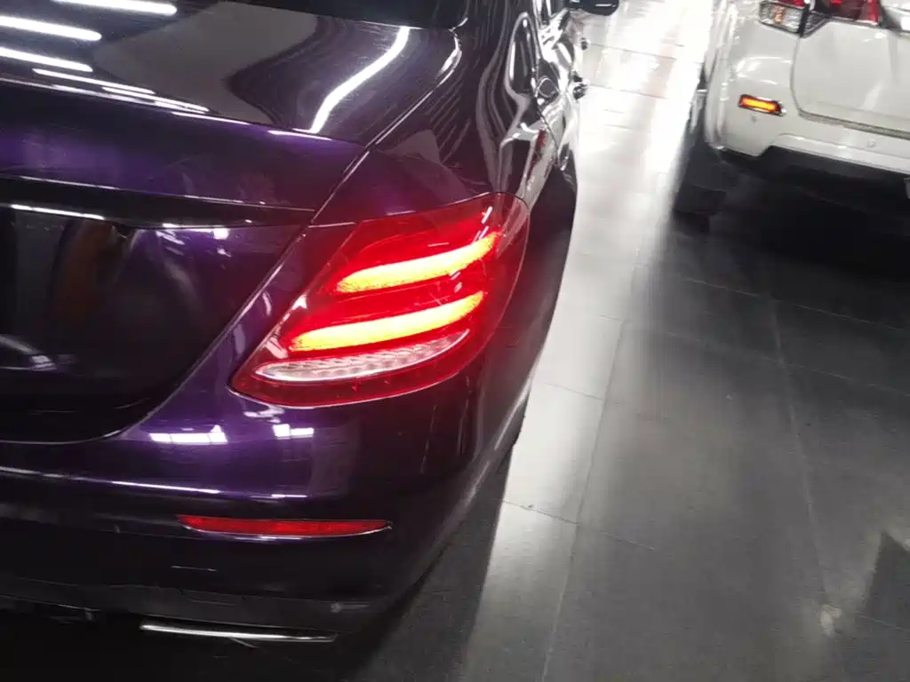 Mercedes-Benz E-Class (Import) — фото 8