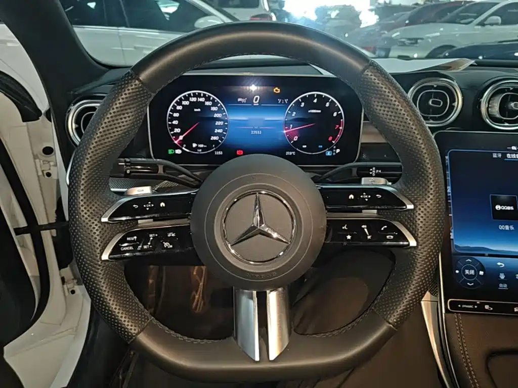 Mercedes-Benz C-Class — фото 11