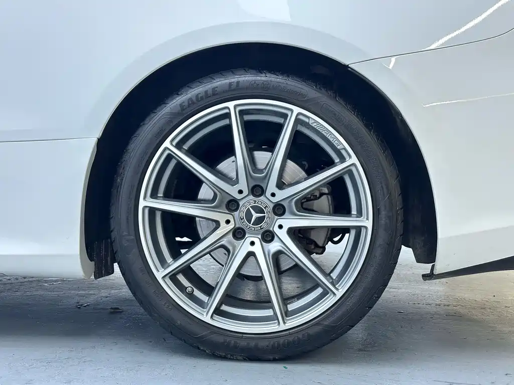 Mercedes-Benz E-Class (Import) — фото 16